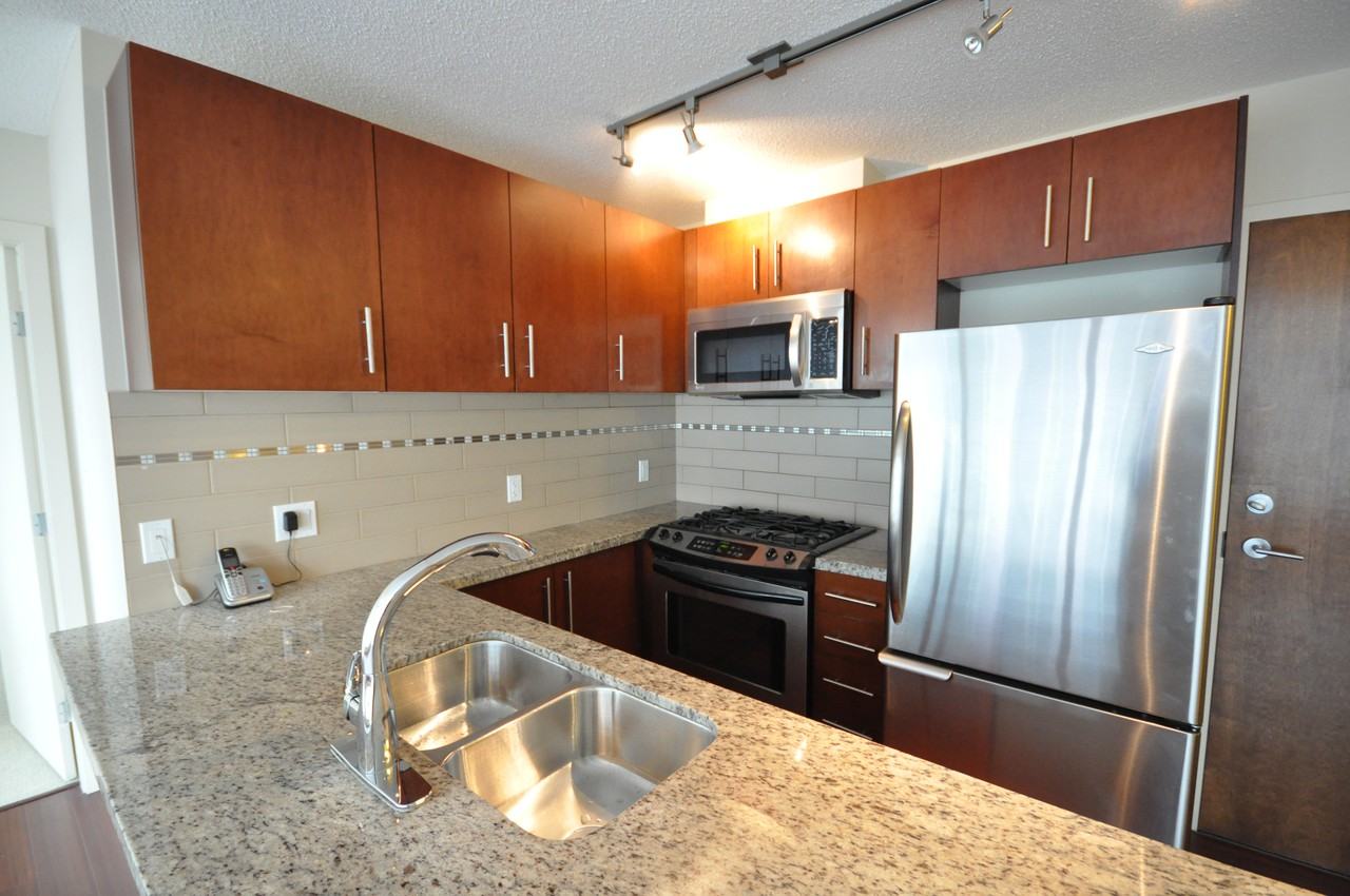 8280 Lansdowne Road - Photo 3 of 14