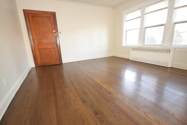 2454 W 113th St #1N - Photo 2 of 8