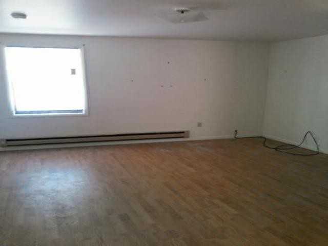 620 W Front St - Photo 2 of 4