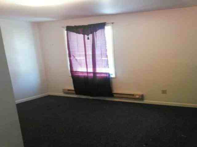 620 W Front St - Photo 3 of 4