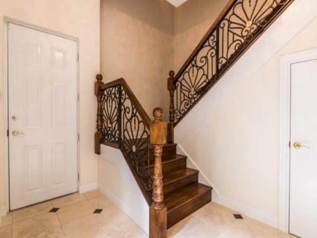 6501 Crown Colony Pl - Photo 3 of 6