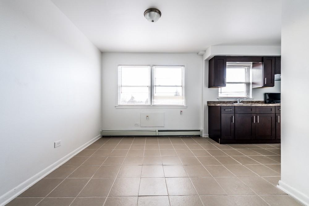 1475 State St - Photo 2 of 7