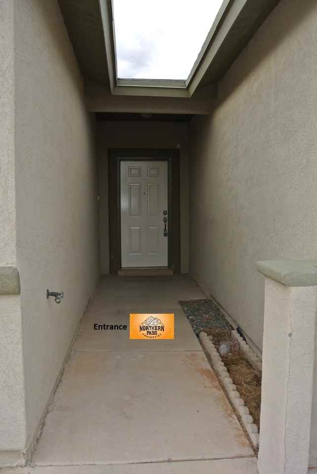 7160 Mesquite Tree Drive - Photo 3 of 29