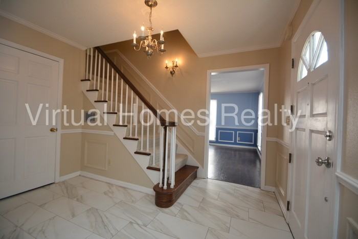 13 Pebble Beach Dr - Photo 2 of 15