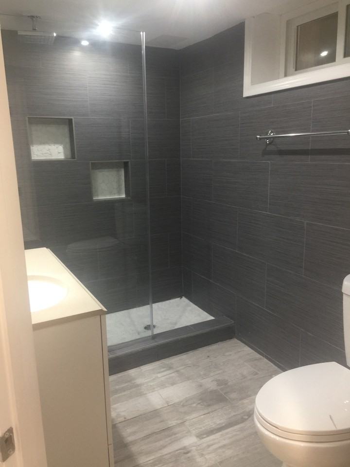 5224 North Carlin Springs Road - Photo 3 of 7