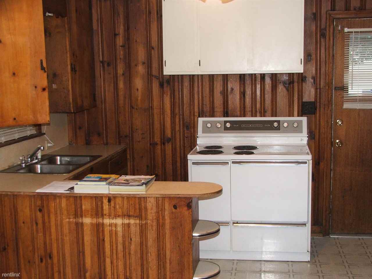 2017 Dacian St - Photo 2 of 9