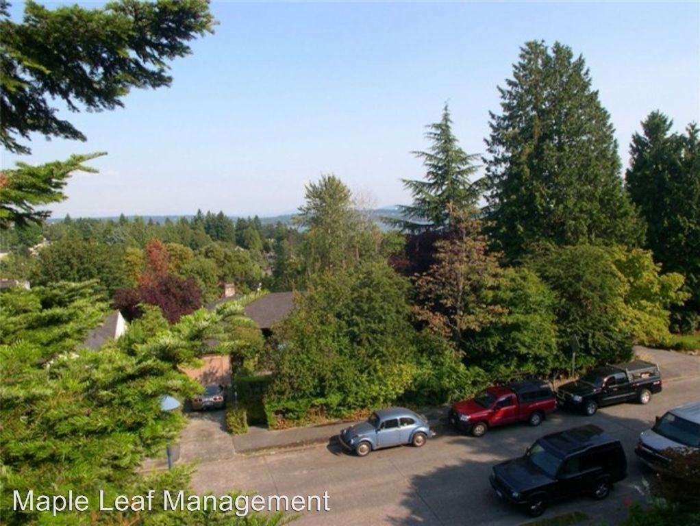 5038 Pullman Ave NE - Photo 2 of 8