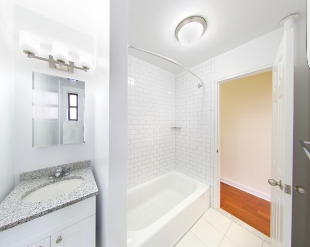 8295 Bay Parkway, New York, NY 11214 1 Bedroom Apartment for Rent