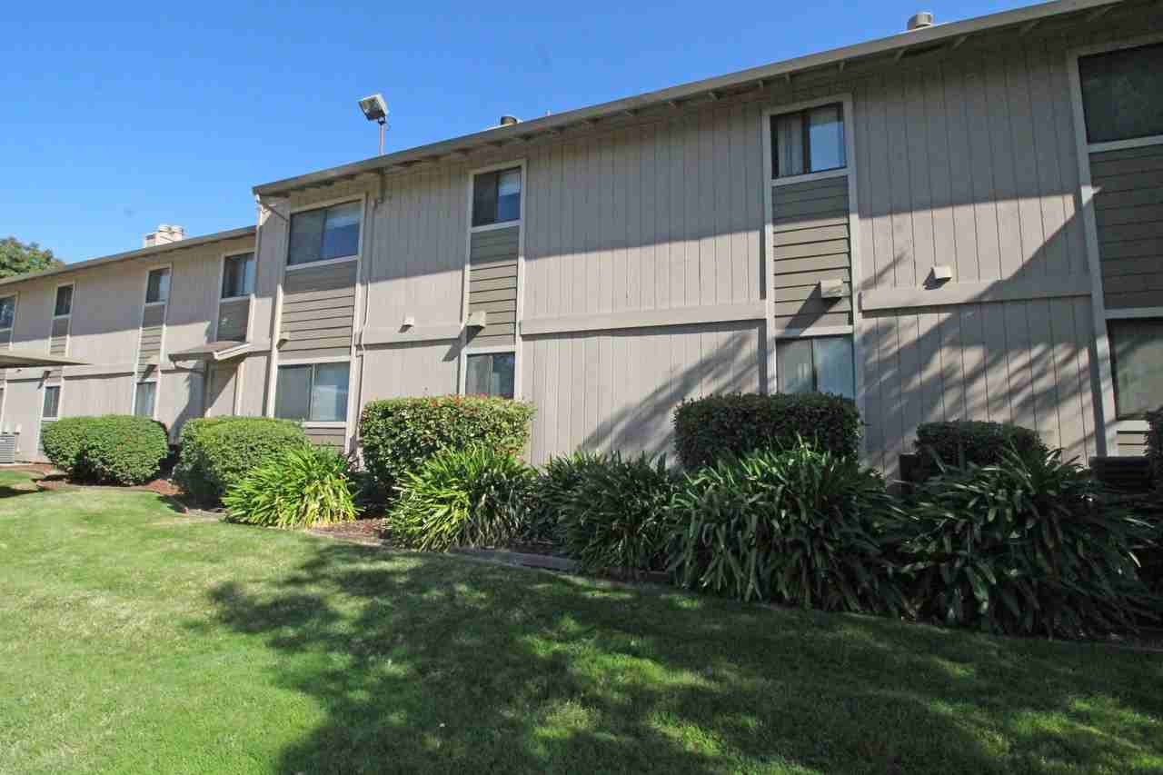 Lincoln Woods - Photo 3 of 14