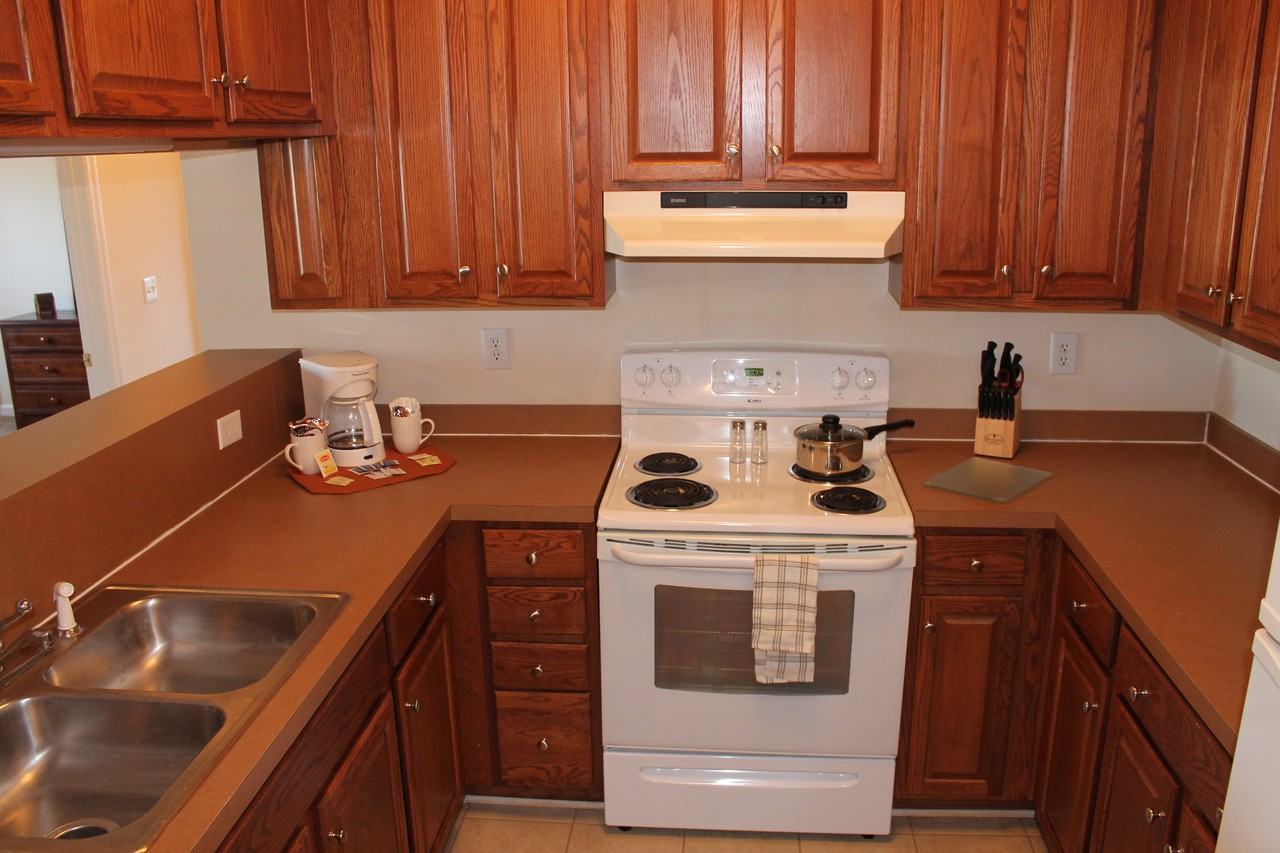 Epson Oaks - Photo 2 of 22