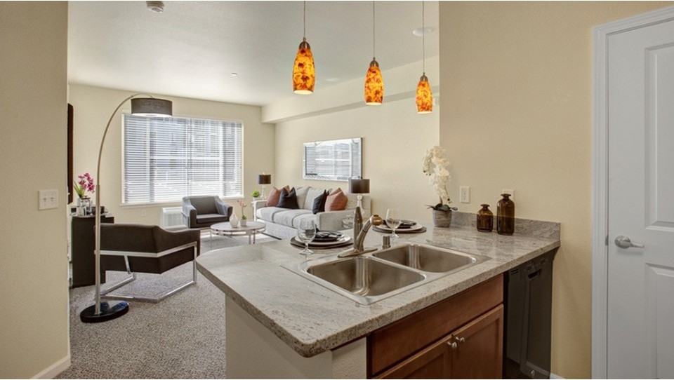 Solara Apartment Homes - Photo 3 of 30