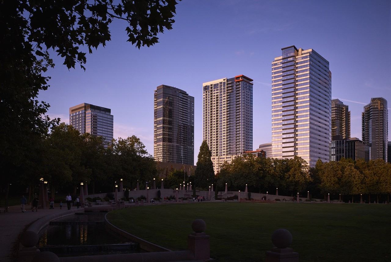 Two Lincoln Tower - Photo 3 of 23