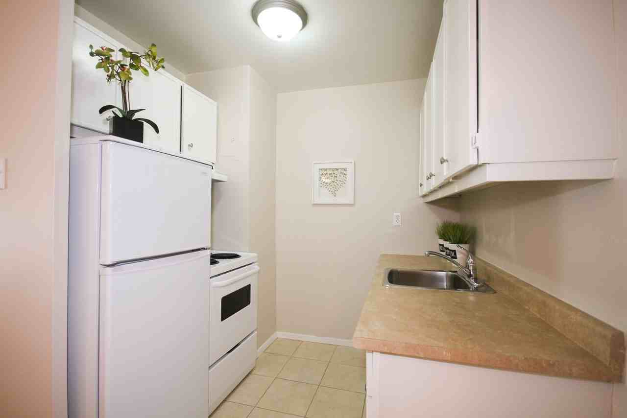 Talbot Towers Apartments 565 Talbot St, London, ON N6A 2T1 Zumper