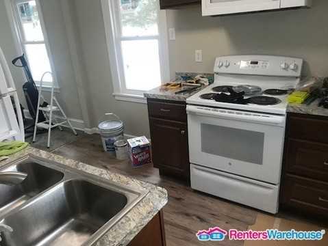 2947 Centerville Rd - Photo 2 of 11