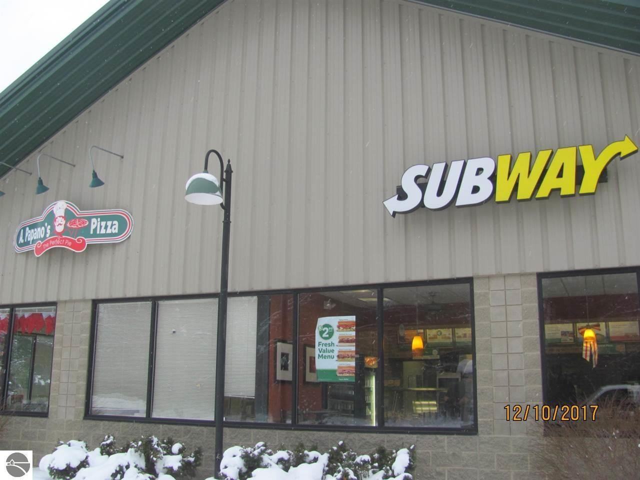 9672 US-31 #300 - Photo 2 of 8