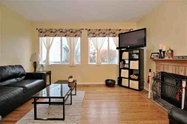 7030 Westwood Dr - Photo 3 of 12