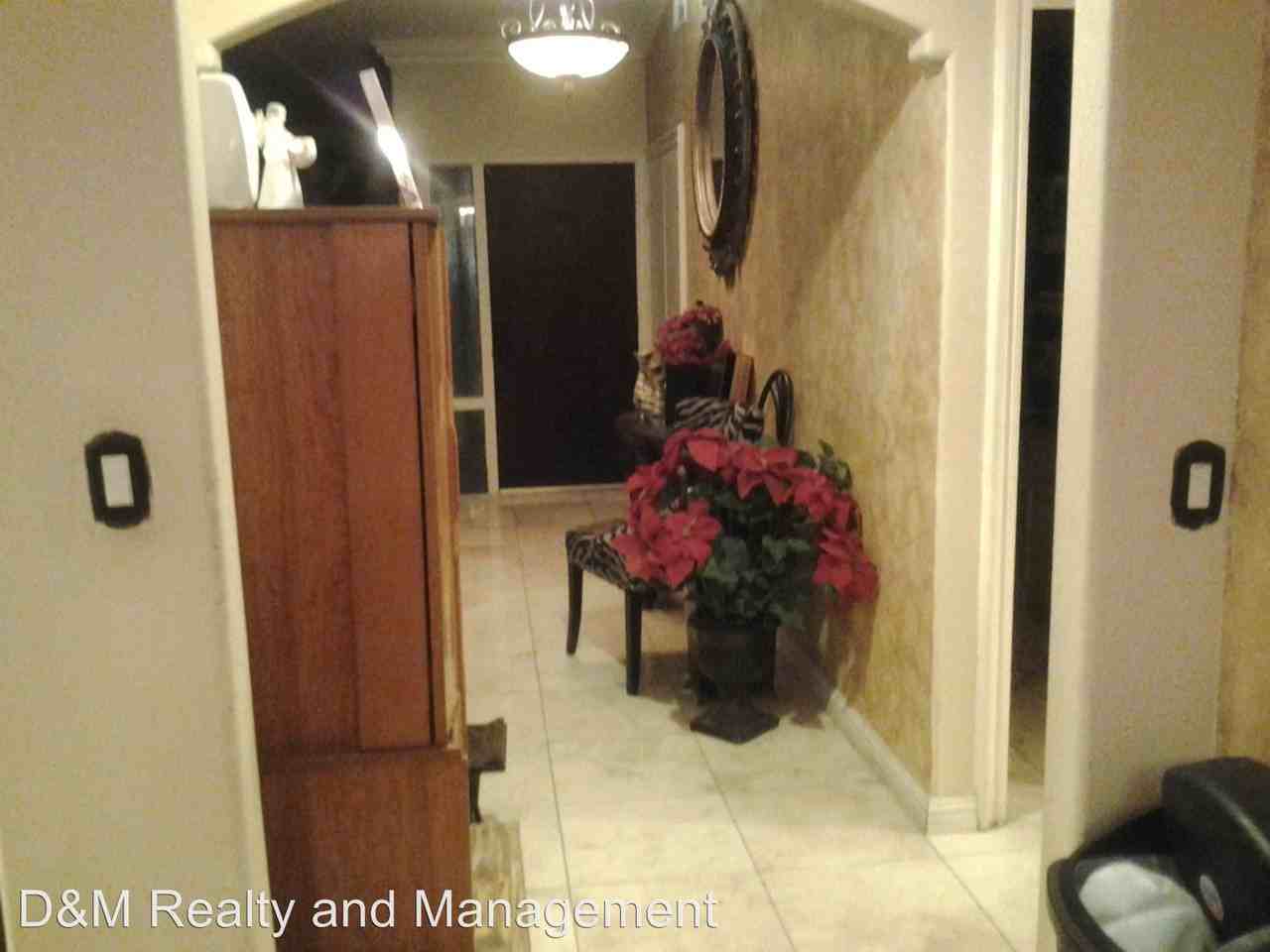 1938 Chaumont Pl - Photo 2 of 15