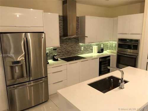 6320 North West 104th path - Photo 3 of 8