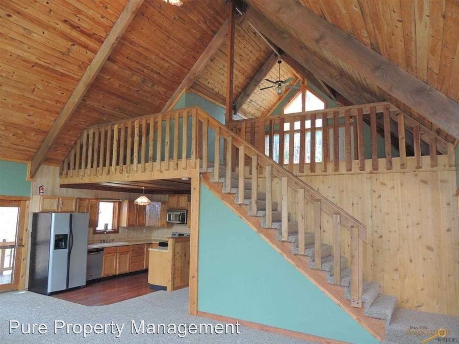 601 Caseys Ct - Photo 3 of 8