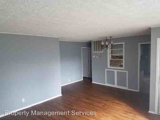 7350 Twin Beech Dr - Photo 2 of 14