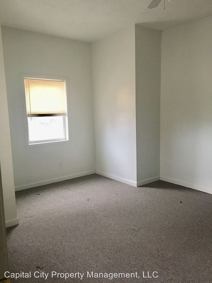 123 W. Perry - Photo 3 of 6