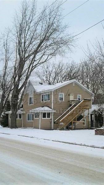 239 Harriman Ave S - Photo 3 of 25