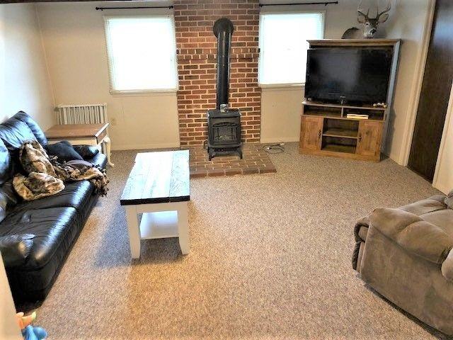 292 White Oak Rd - Photo 3 of 12