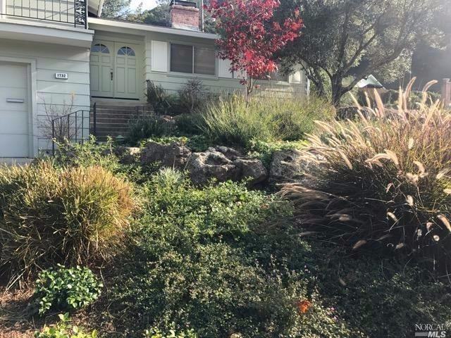 1732 Las Gallinas Ave - Photo 2 of 20