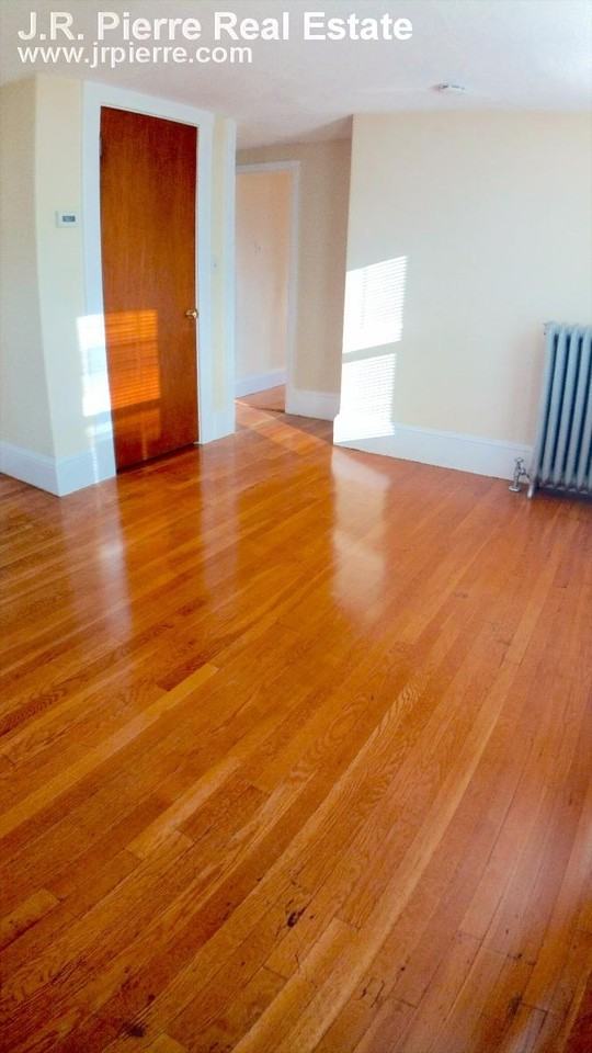 62 Willow St - Photo 3 of 11