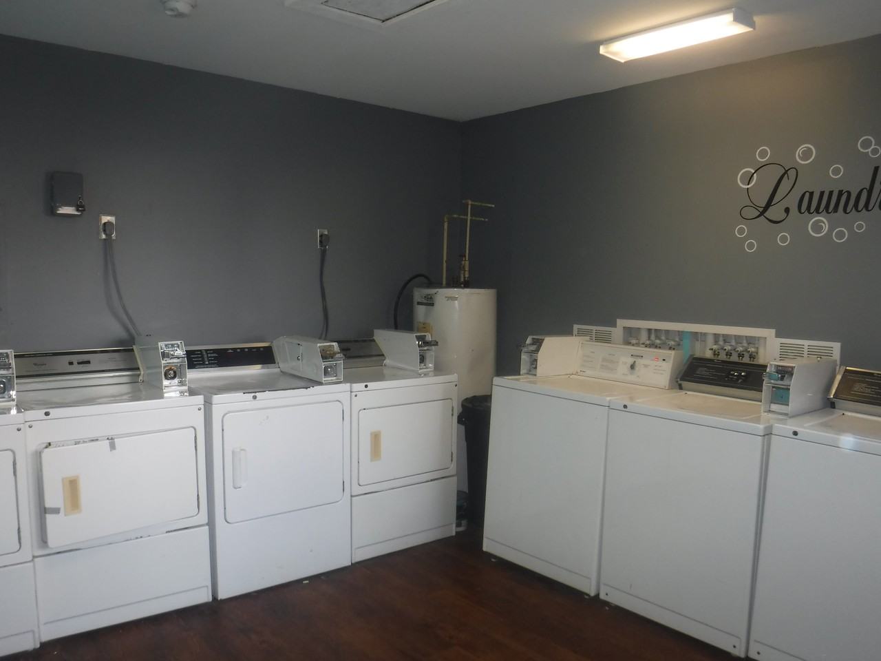 Mary Street Apartments - Photo 3 of 8