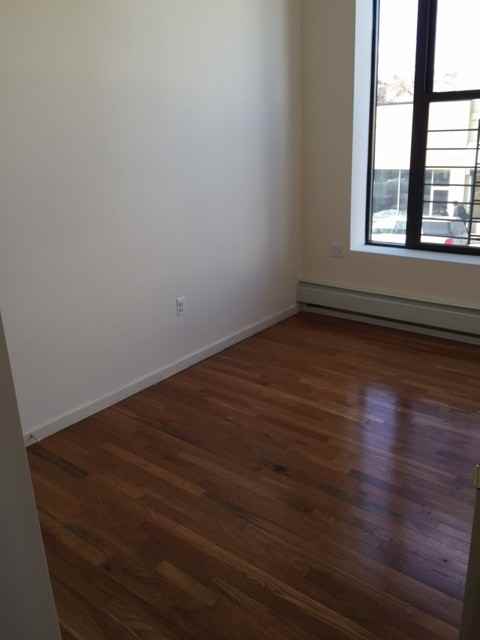 4401 13th Ave #3R - Photo 2 of 4