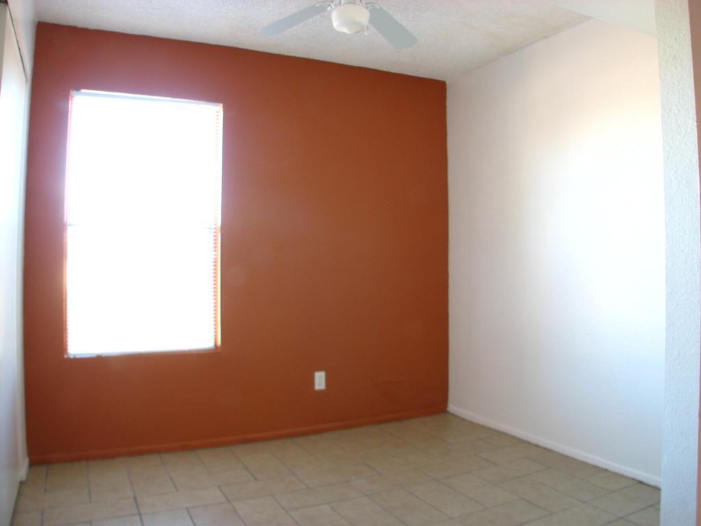 Papago View - Photo 3 of 17