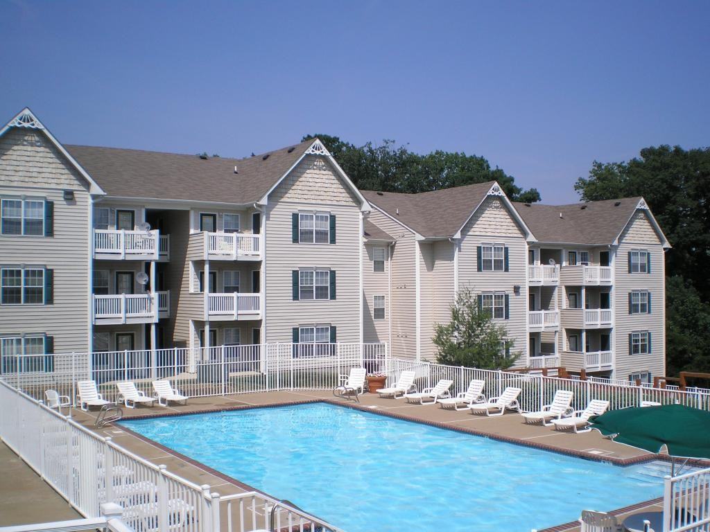 Summerland Heights - Photo 3 of 5