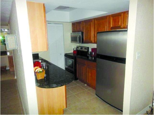 Eagle Landing - Photo 3 of 19