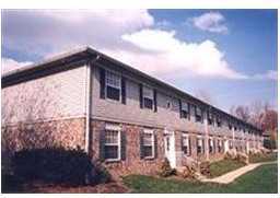 Lakeside at Walnut Hills - Photo 3 of 19