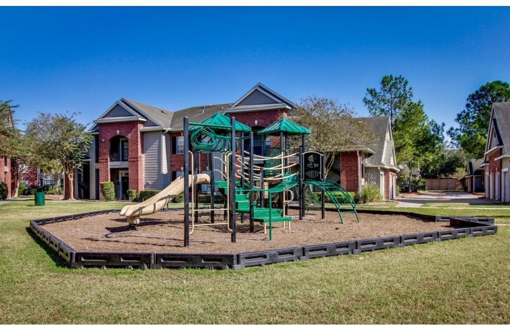 Quail Chase Apartments 500 W Airtex Blvd, Houston, TX 77090 Zumper