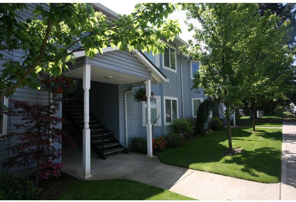 Gilhurst - Photo 2 of 19