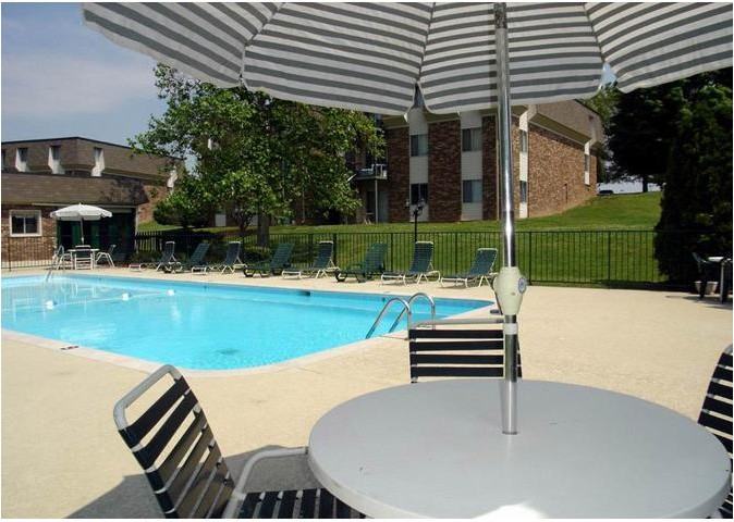 Tulip Grove Apartments - Photo 2 of 16