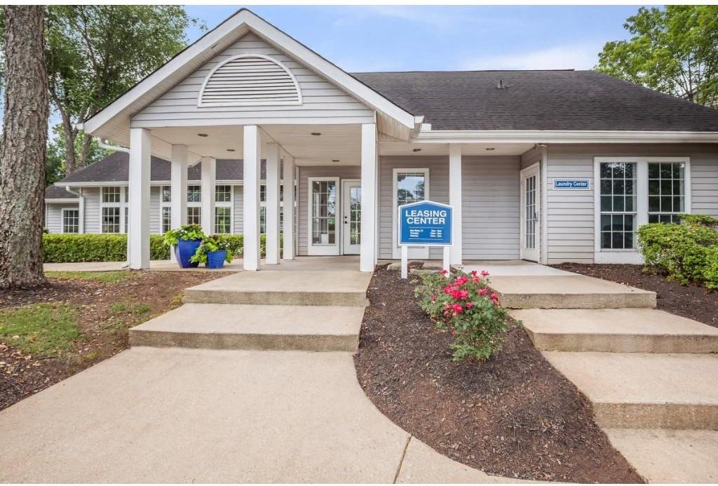 Gleneagle Apartments - Photo 2 of 20