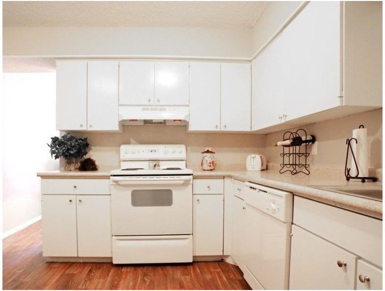 The Villas at Yorktown - Photo 3 of 5