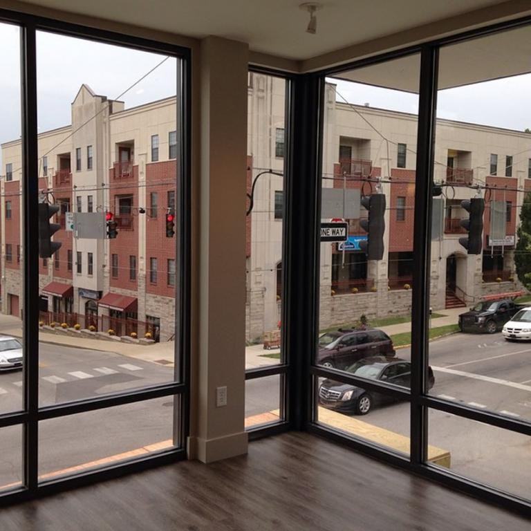 10 North - Photo 3 of 9