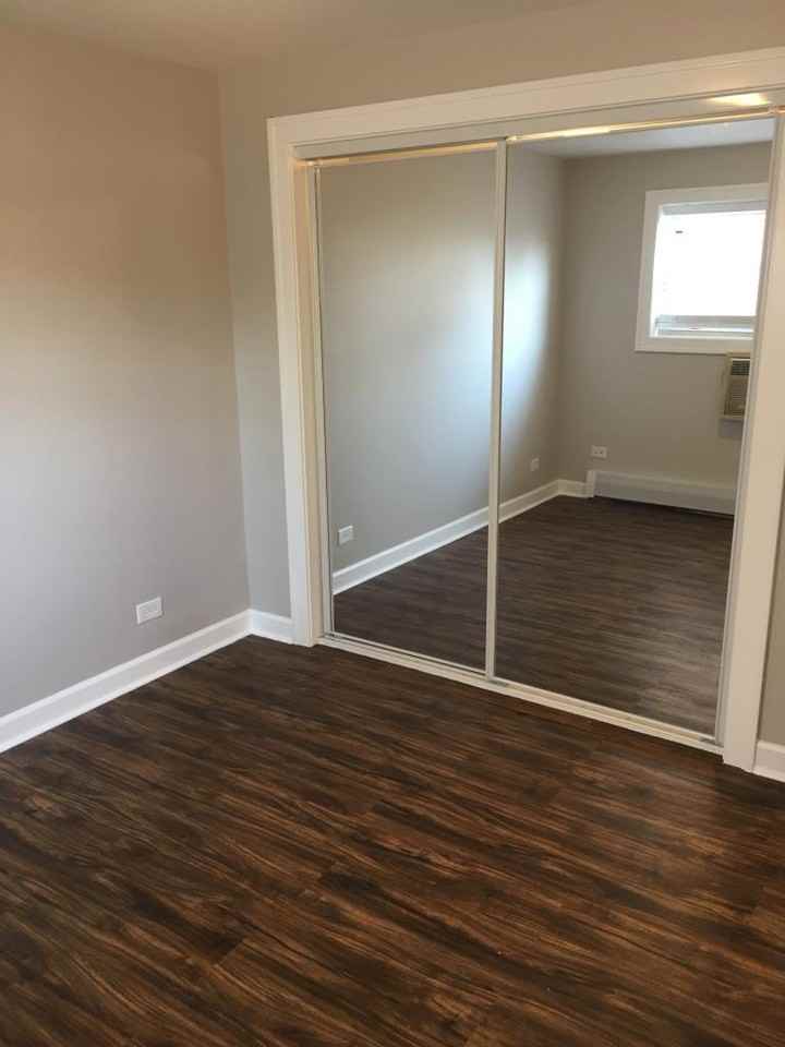 11037 S Homewood Apartments - Photo 3 of 8