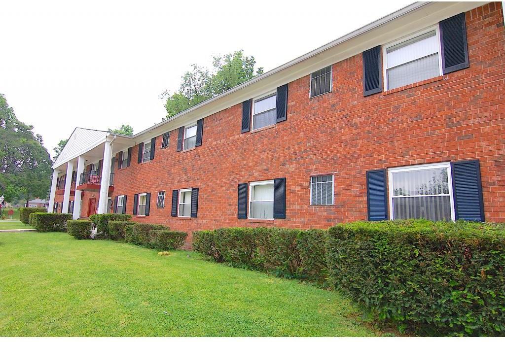 Cana Apartments - Photo 3 of 19