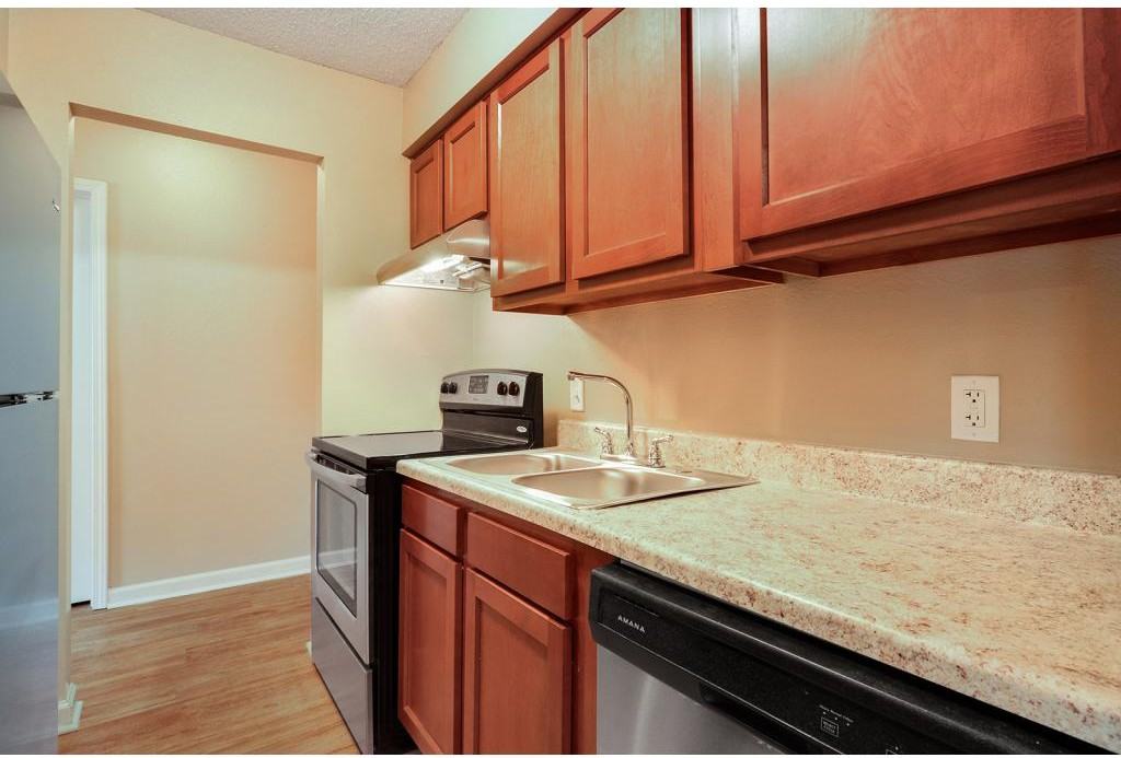 Avalon - Photo 2 of 19