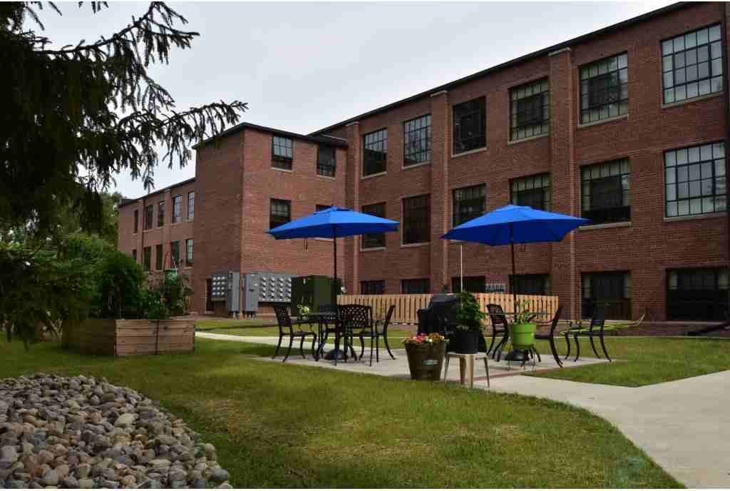 Historic Blue Bell Lofts Apartments 307 S Whitley St, Columbia City