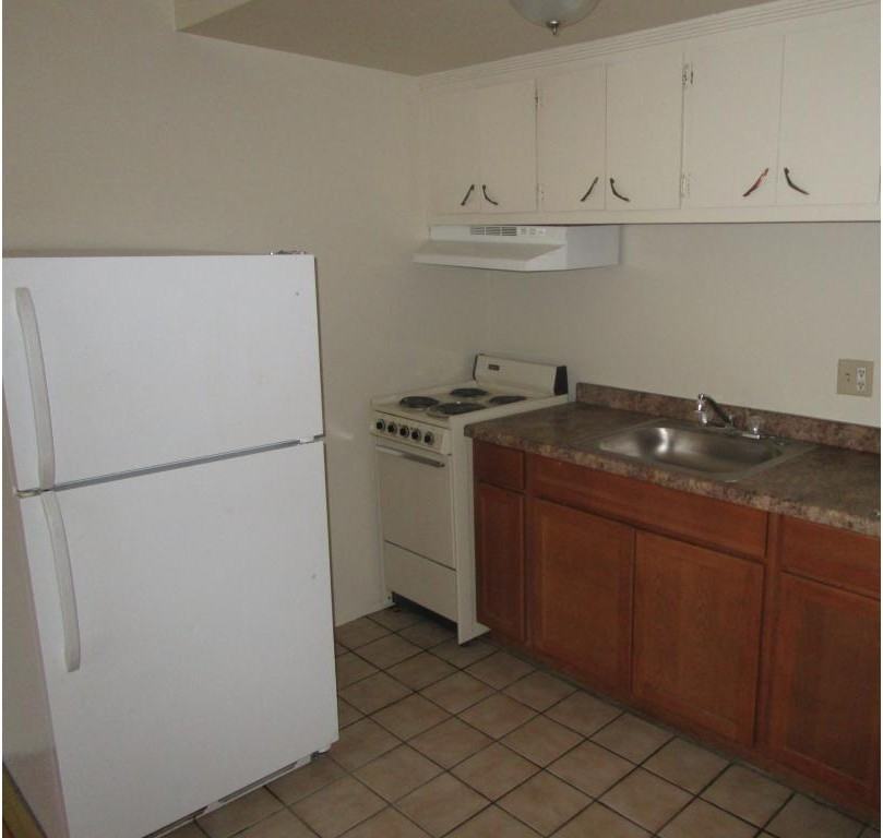 2621 W Michigan Street - Photo 3 of 3