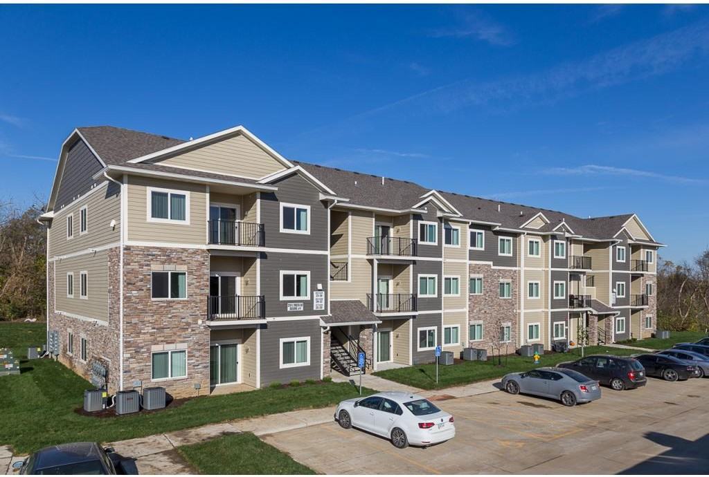 DSM Rental Properties - Photo 2 of 12