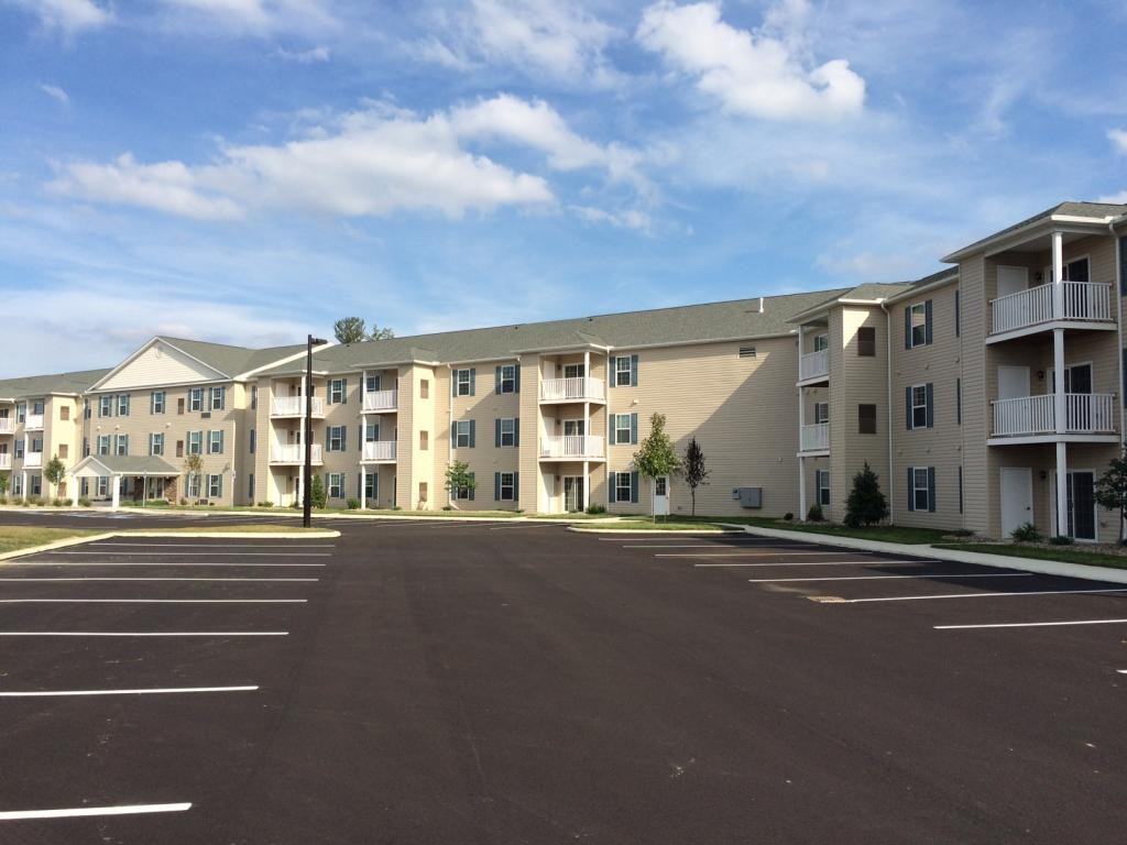 Huntington Square Senior Apartments 699 N Huntington St, Medina, OH