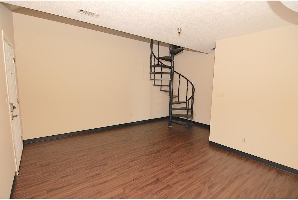 McKinley Heights - Photo 3 of 13