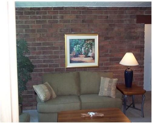 Summit Apartments - Photo 3 of 14